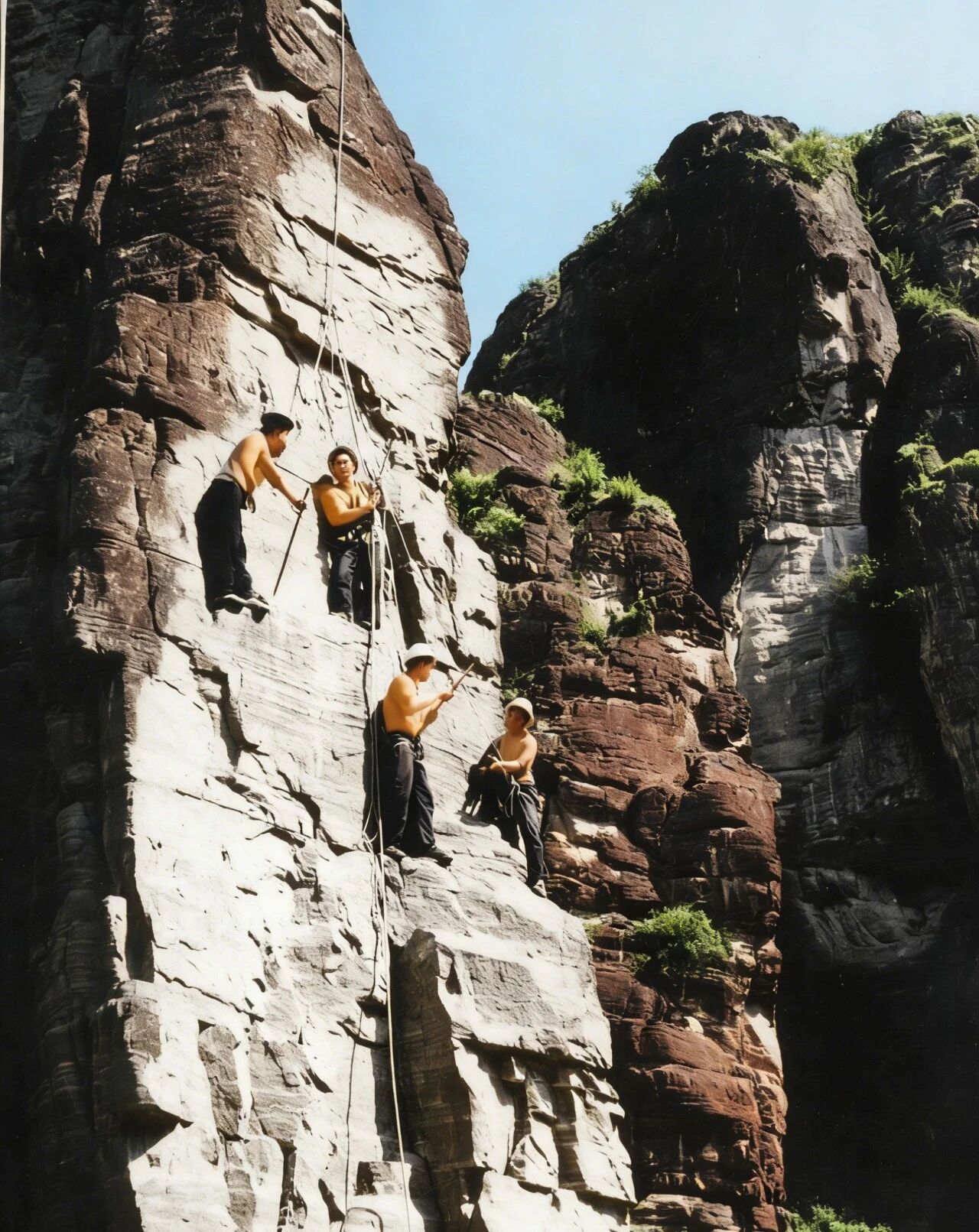 微信图片_2025-12-16_112611_180